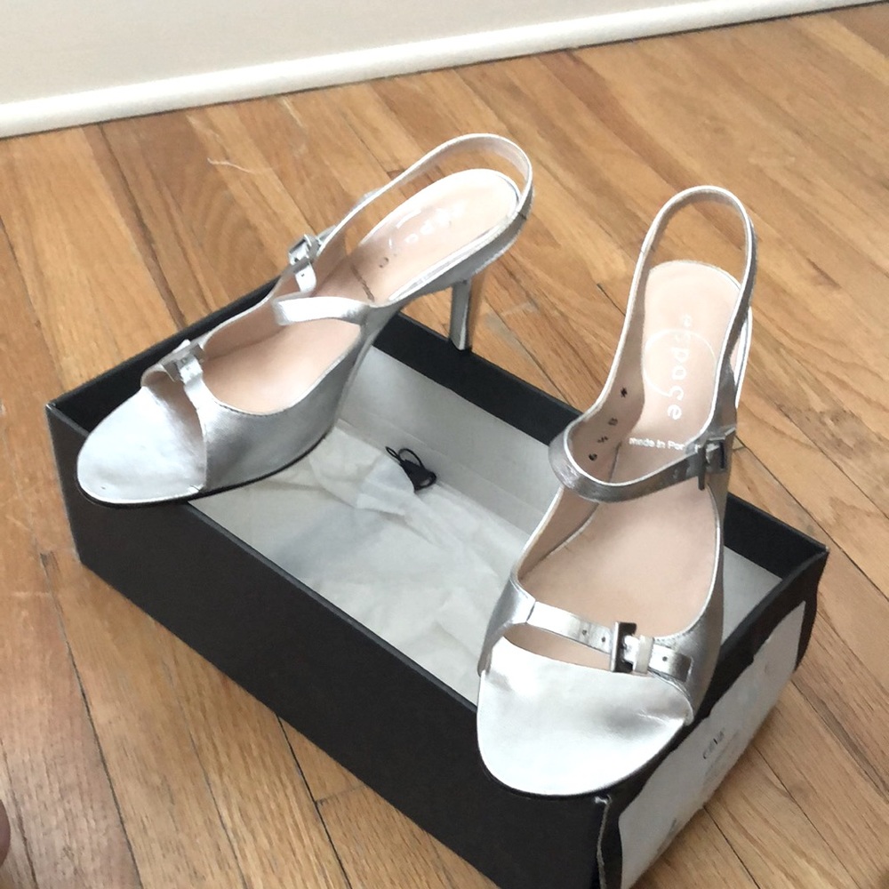 eapace sling back metallic silver heels